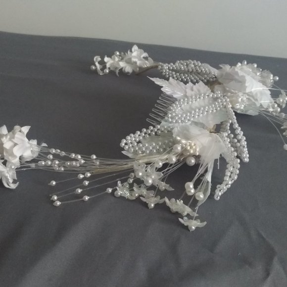 Handmade Hairpiece - Picture 4 of 6